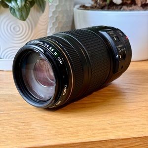 Canon 70-300mm F/4-5.6 IS USM EF Mount Lens